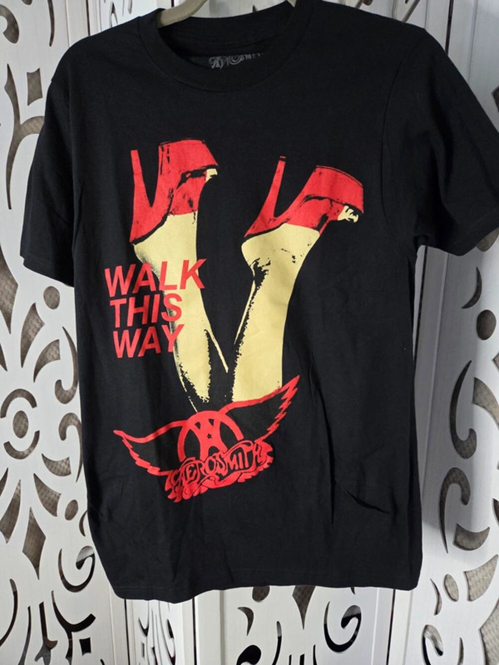 Aerosmith Walk This Way Tee Black Graphic Band Shirt Cotton Unisex Small